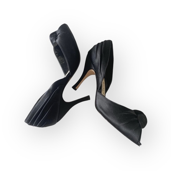 White House Black Market WHBM ❁ Satin Knot Peep Toe D’Orsay Heels ❁ Black ❁ 6B ❁ - Picture 2 of 16
